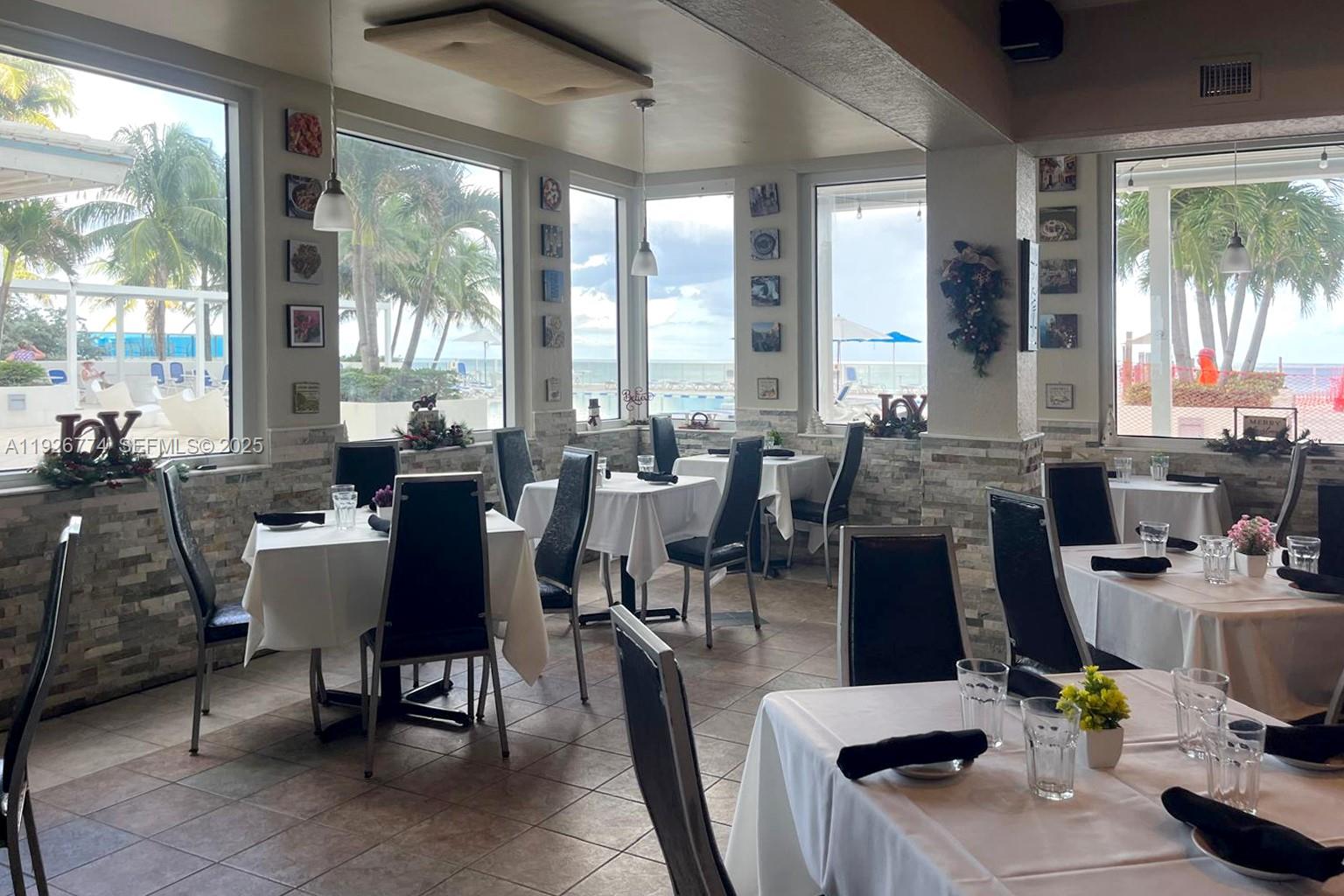 AQUARIUS CONDO - Residential