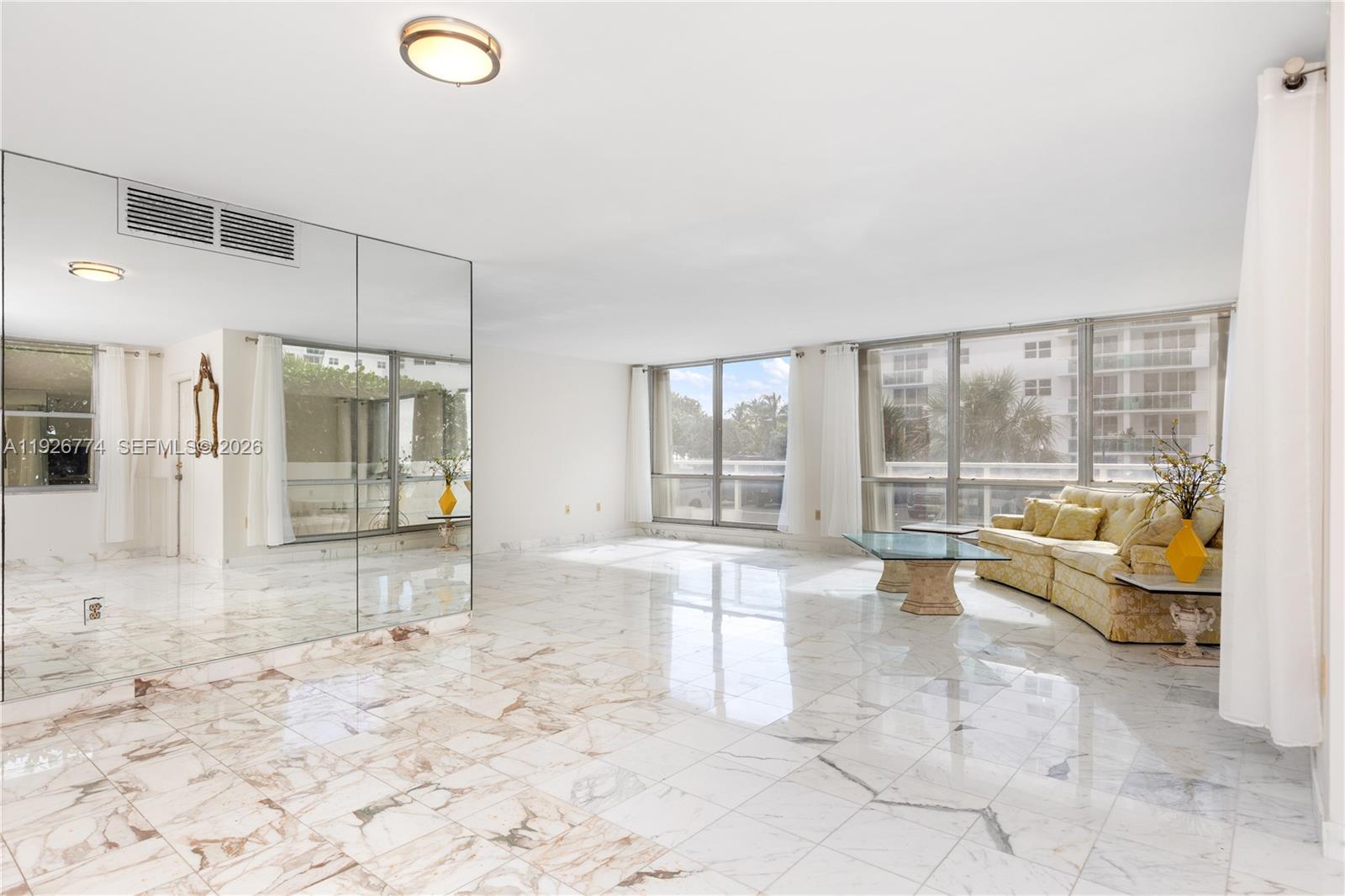 AQUARIUS CONDO - Residential