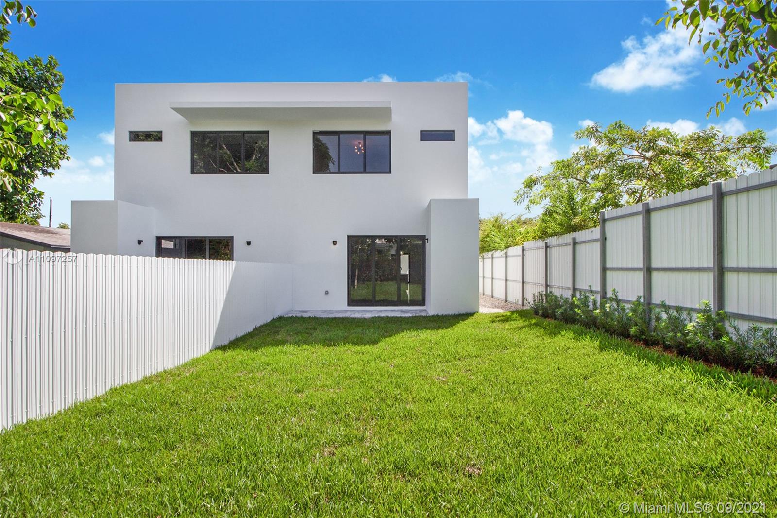Urban Villas by Coconut Gr - Residential