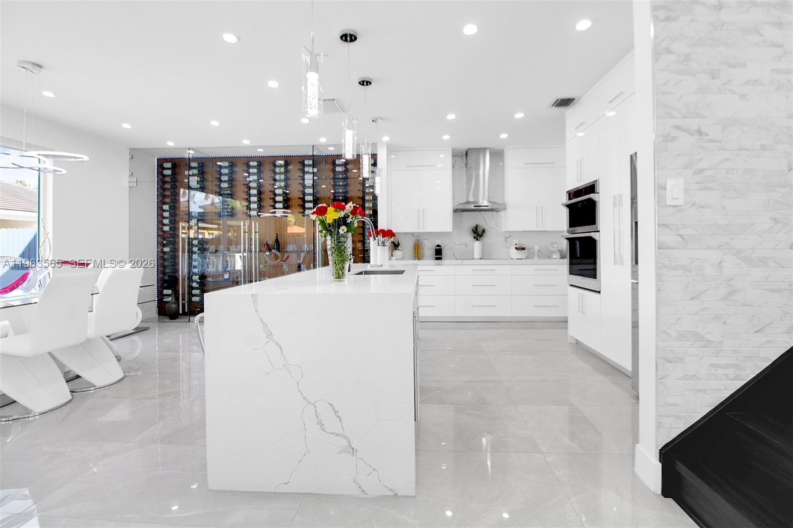 PARADISE REEF - Residential