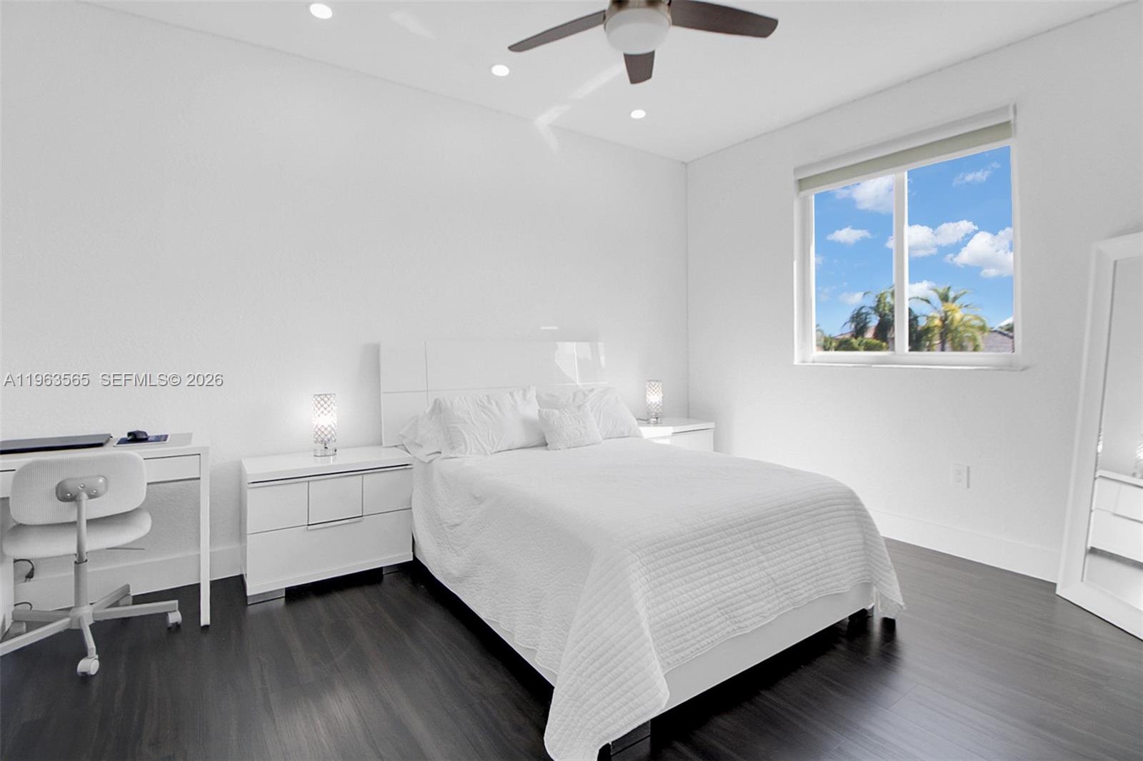 PARADISE REEF - Residential