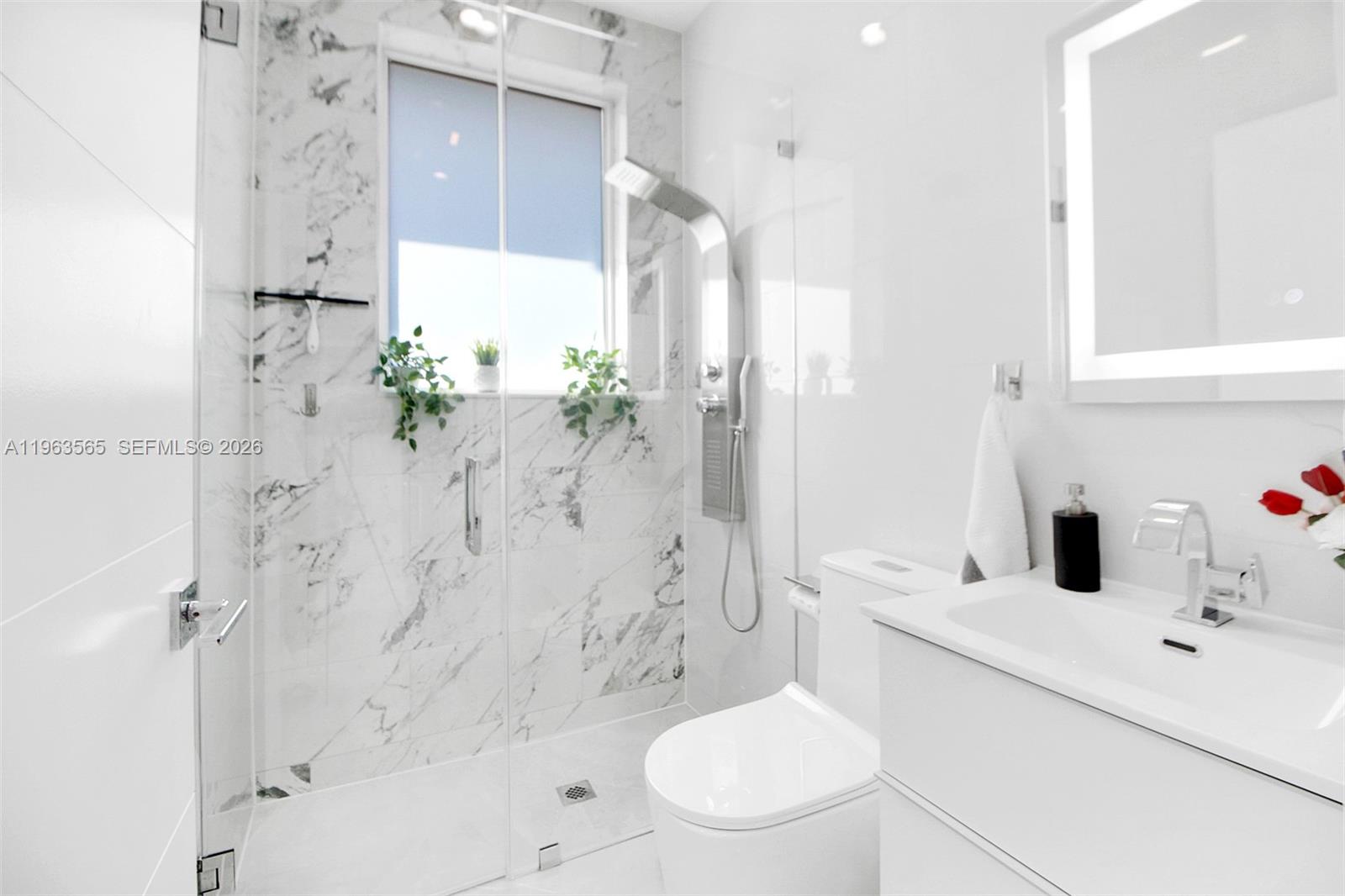 PARADISE REEF - Residential