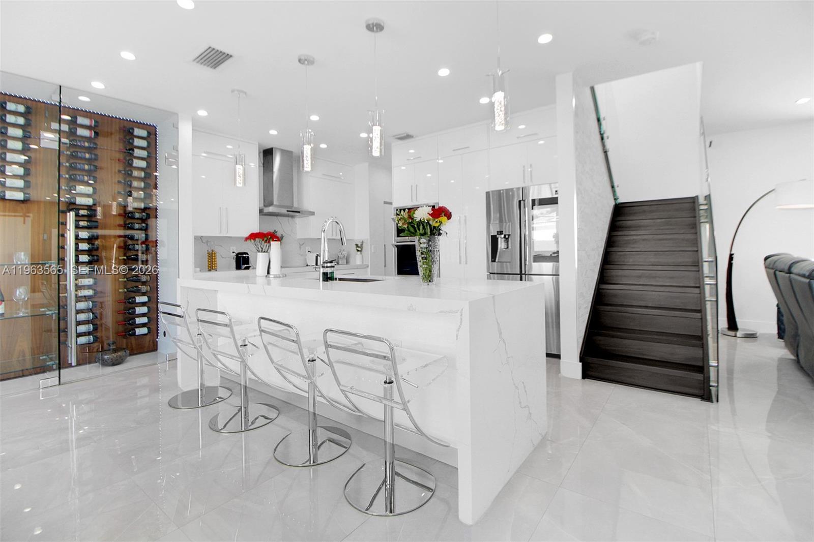 PARADISE REEF - Residential