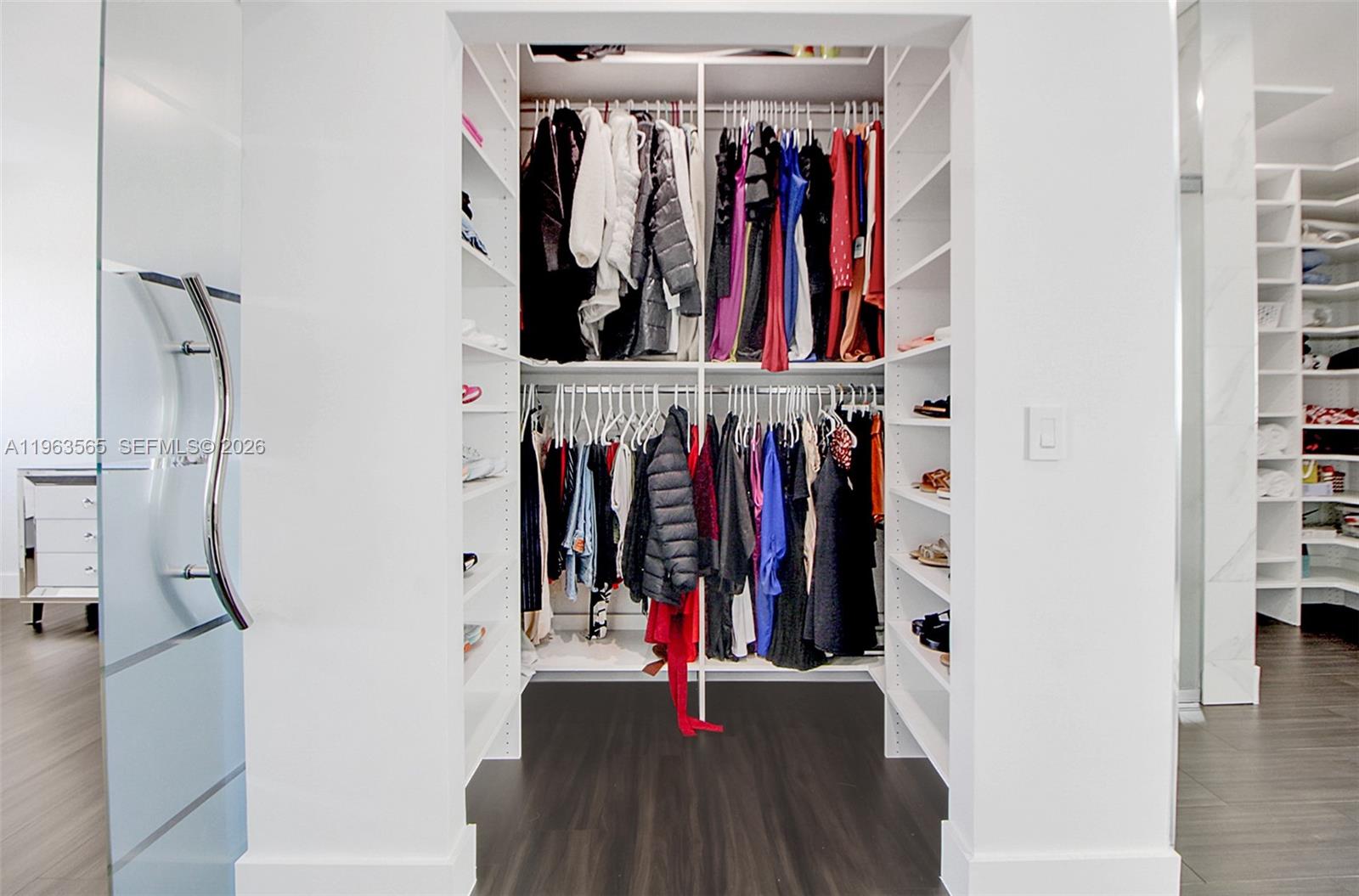 PARADISE REEF - Residential