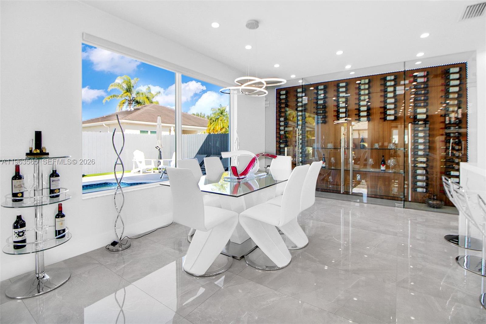 PARADISE REEF - Residential