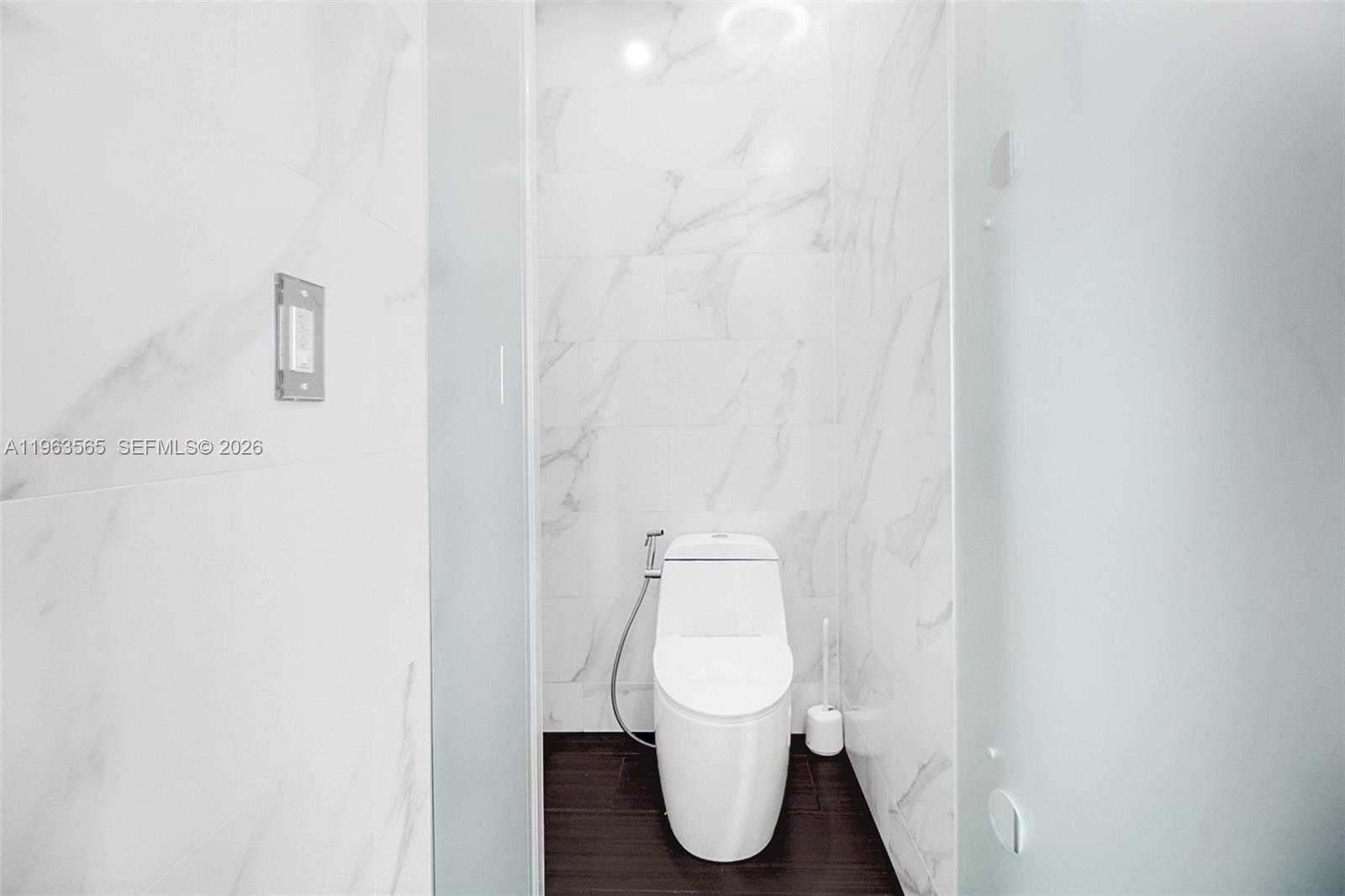 PARADISE REEF - Residential