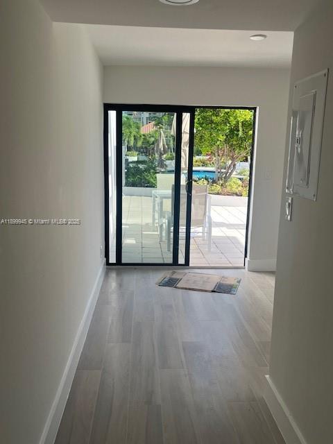 20281 E Country Club Dr CAB16, Aventura, FL, 33180/$65,000 2 20281 E Country Club Dr CAB16