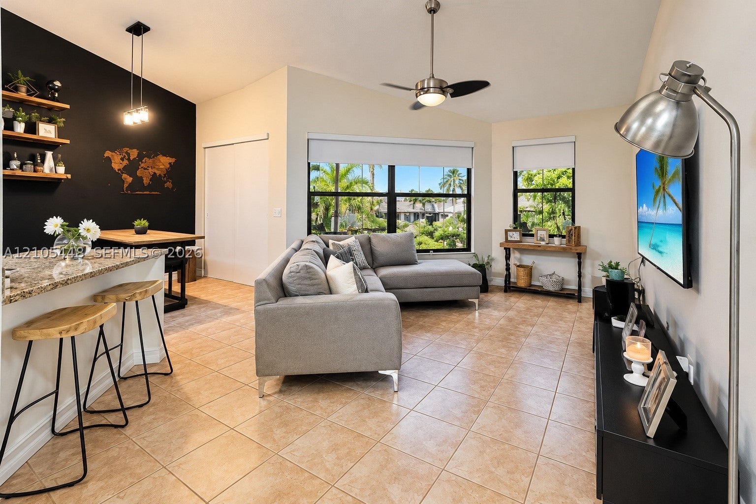 15515 N Miami Lakeway N 204-11