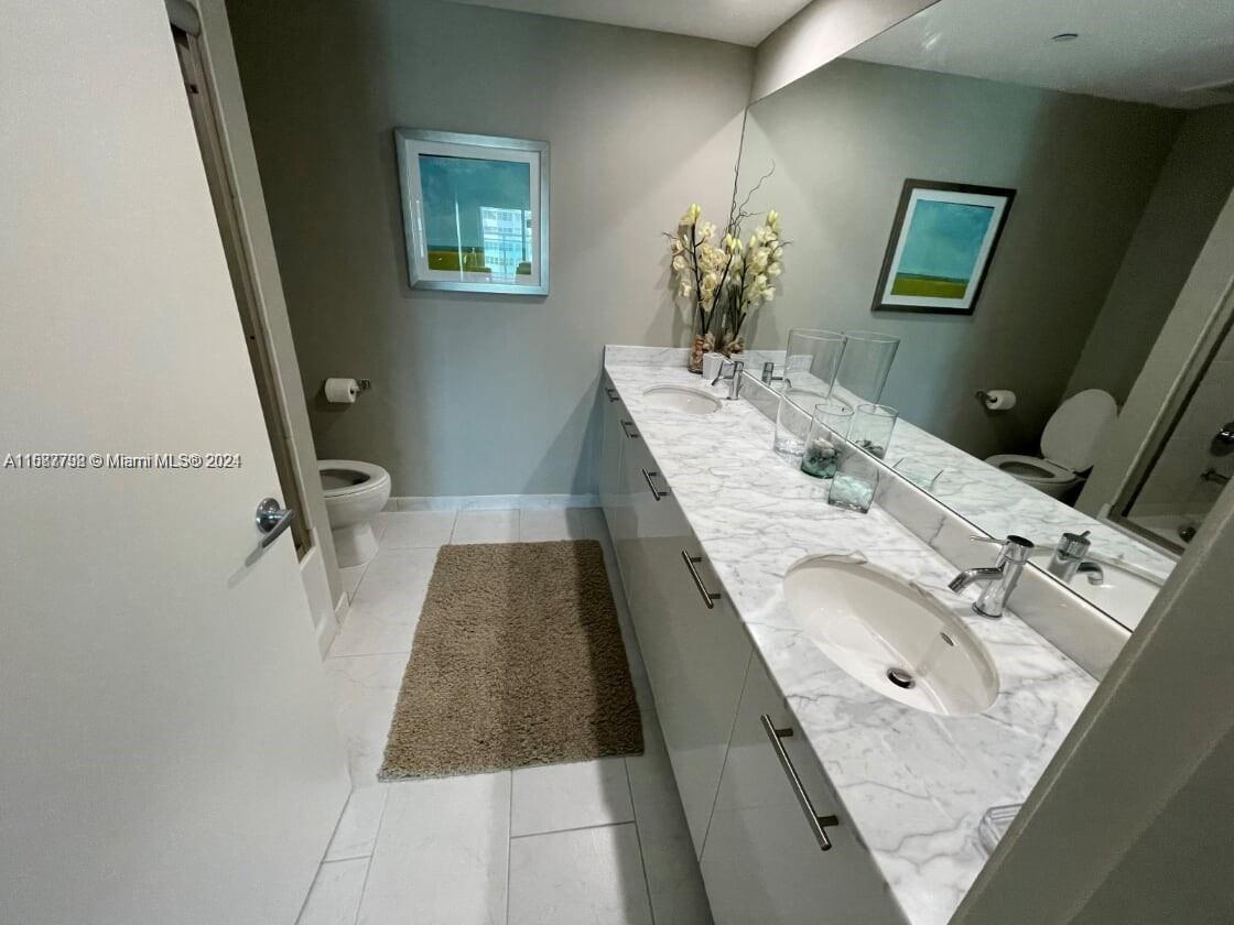 THE PLAZA 851 BRICKELL CO - Residential