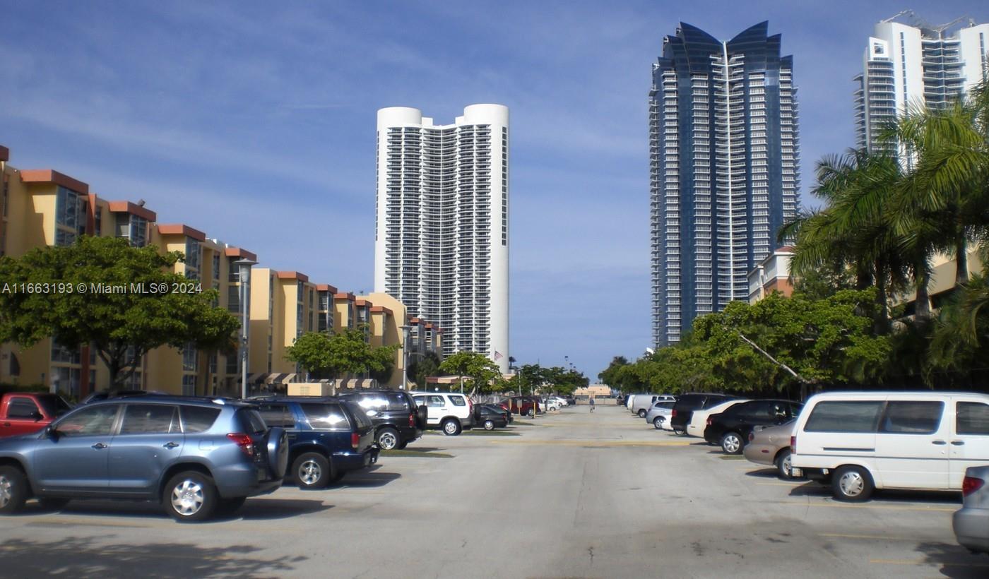 Property for Sale at Address Not Disclosed, Sunny Isles Beach, Miami-Dade County, Florida - Bedrooms: 1 
Bathrooms: 2  - $284,900