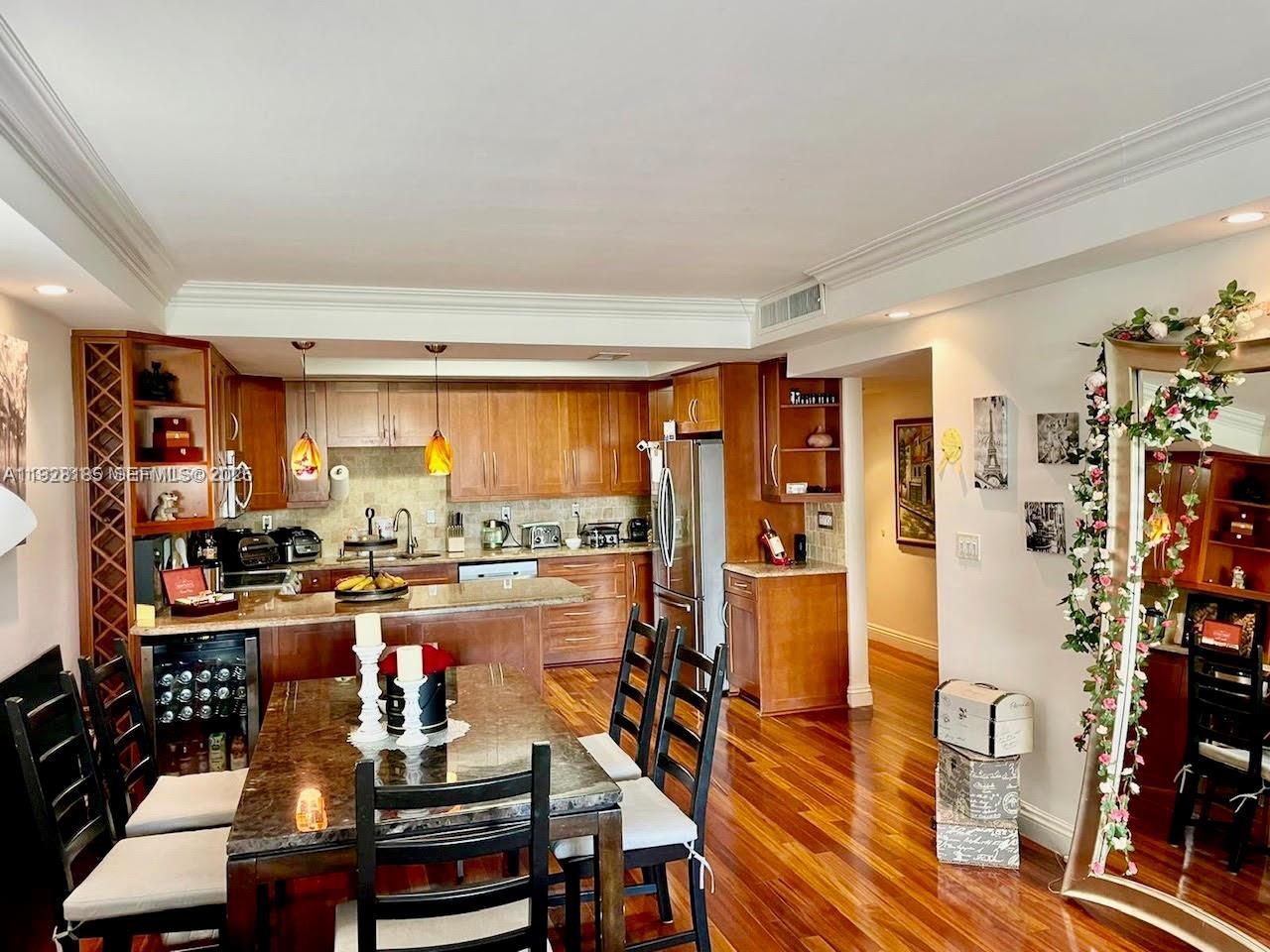 OCEANVIEW BUILDING A COND - Residential Lease