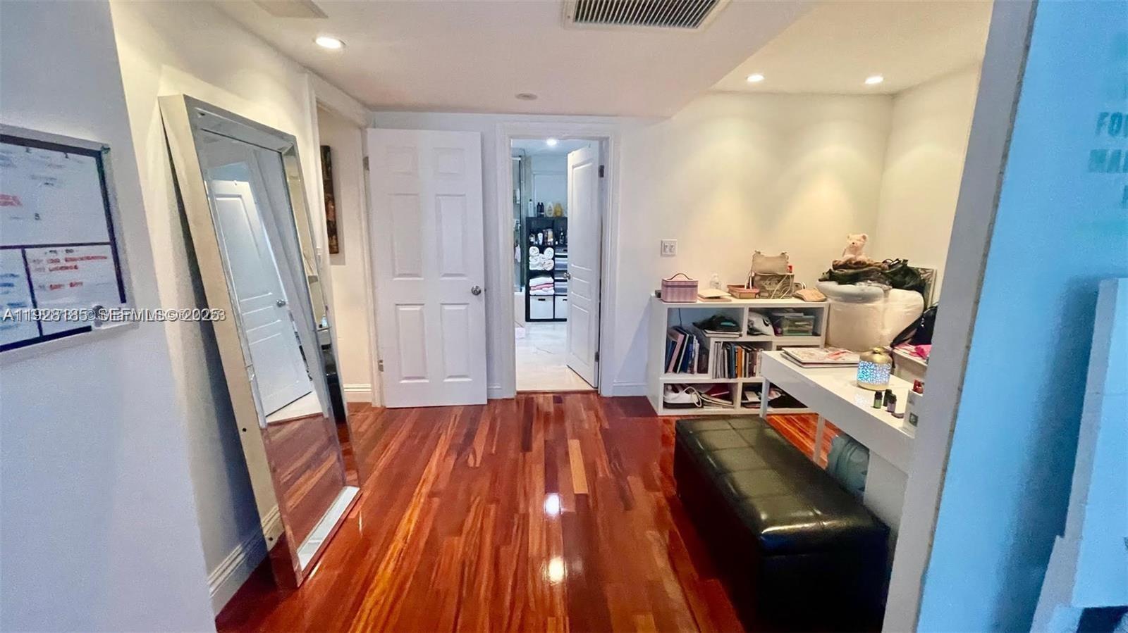 OCEANVIEW BUILDING A COND - Residential Lease