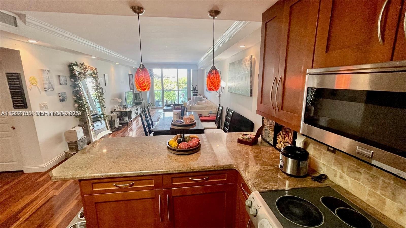 OCEANVIEW BUILDING A COND - Residential Lease