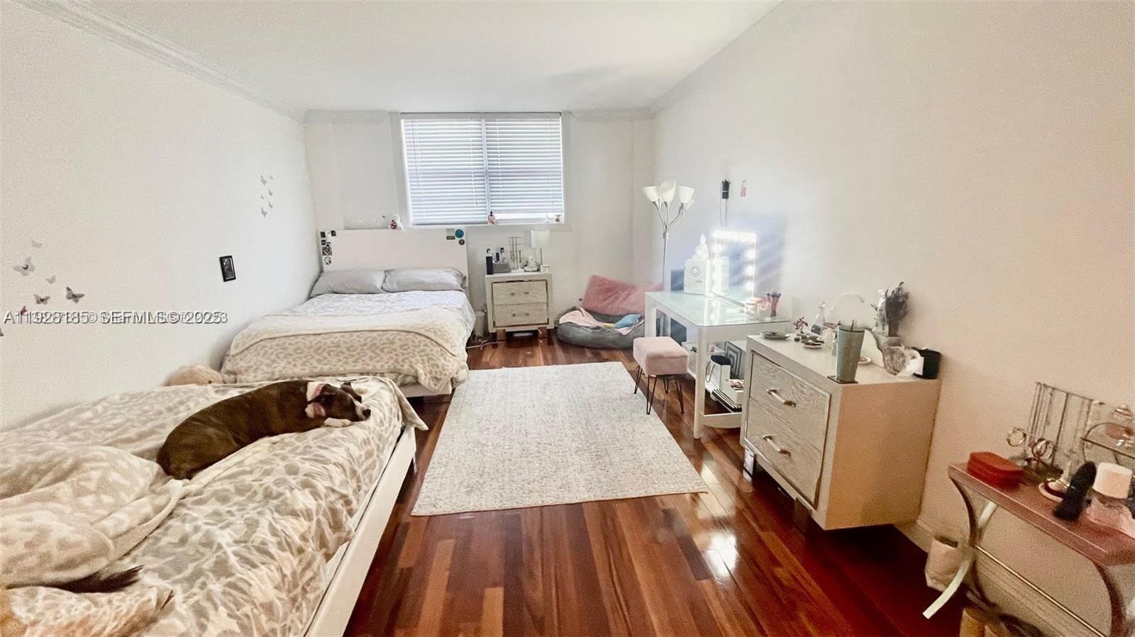 OCEANVIEW BUILDING A COND - Residential Lease