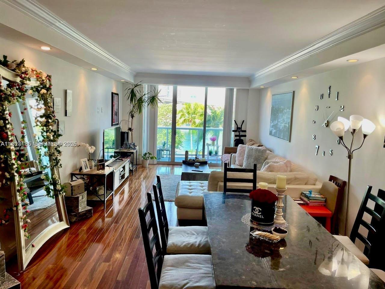 OCEANVIEW BUILDING A COND - Residential Lease