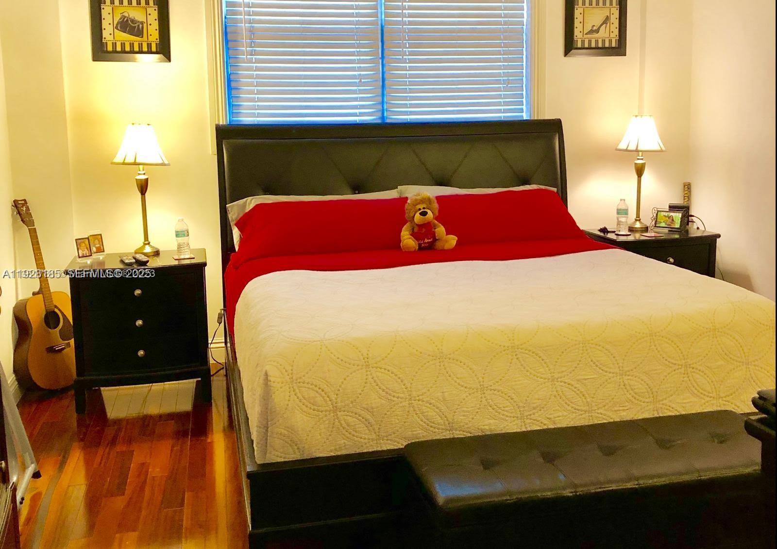 OCEANVIEW BUILDING A COND - Residential Lease