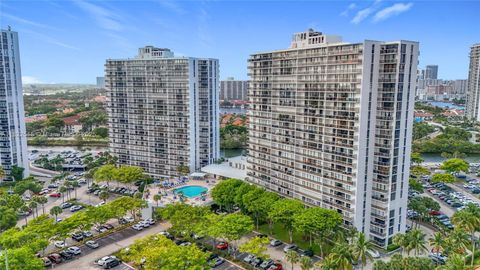 3731 N Country Club Dr 126 Aventura FL 33180