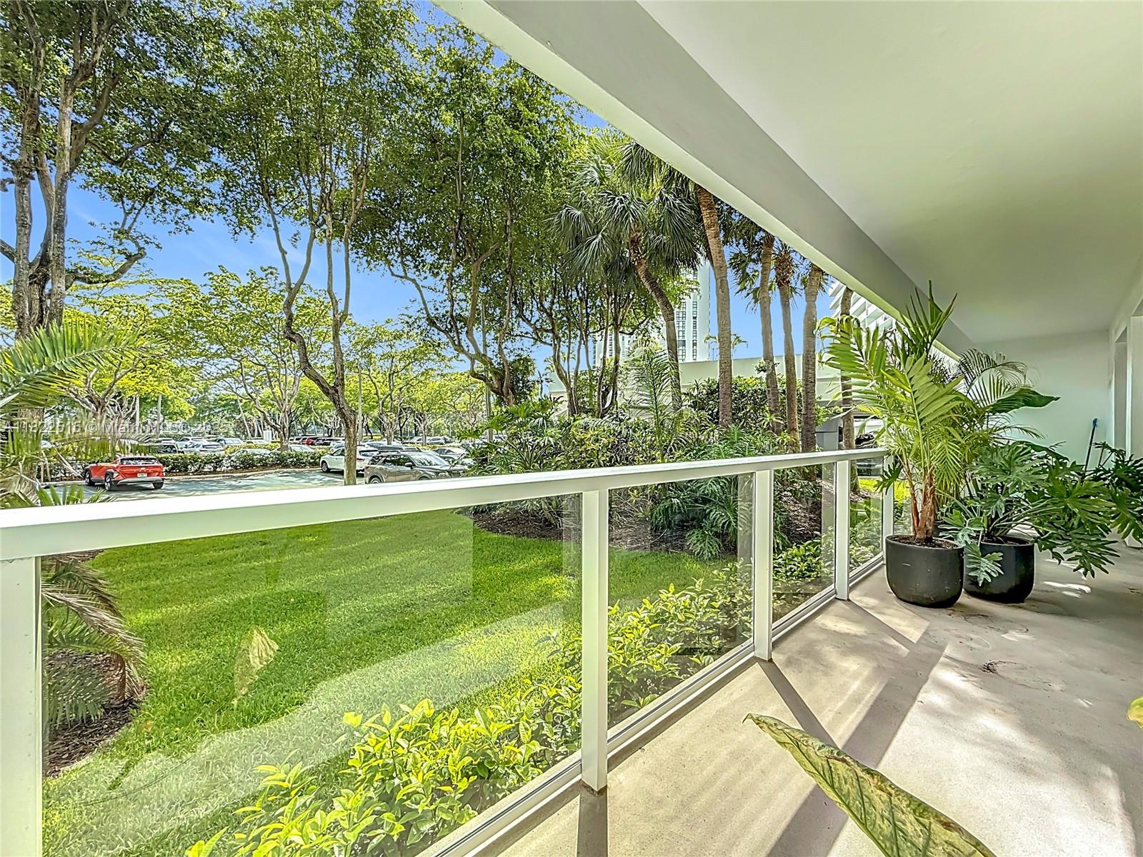 FLAMENCO CONDO TOWER II - Residential