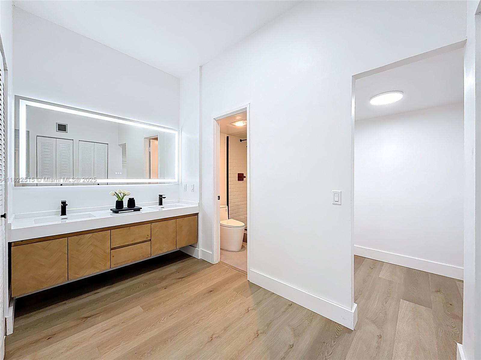 FLAMENCO CONDO TOWER II - Residential