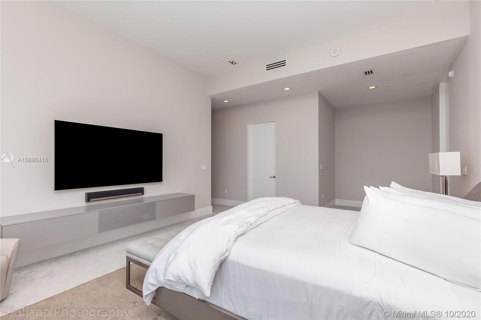 THE GROVE AT GRAND BAY - Residential