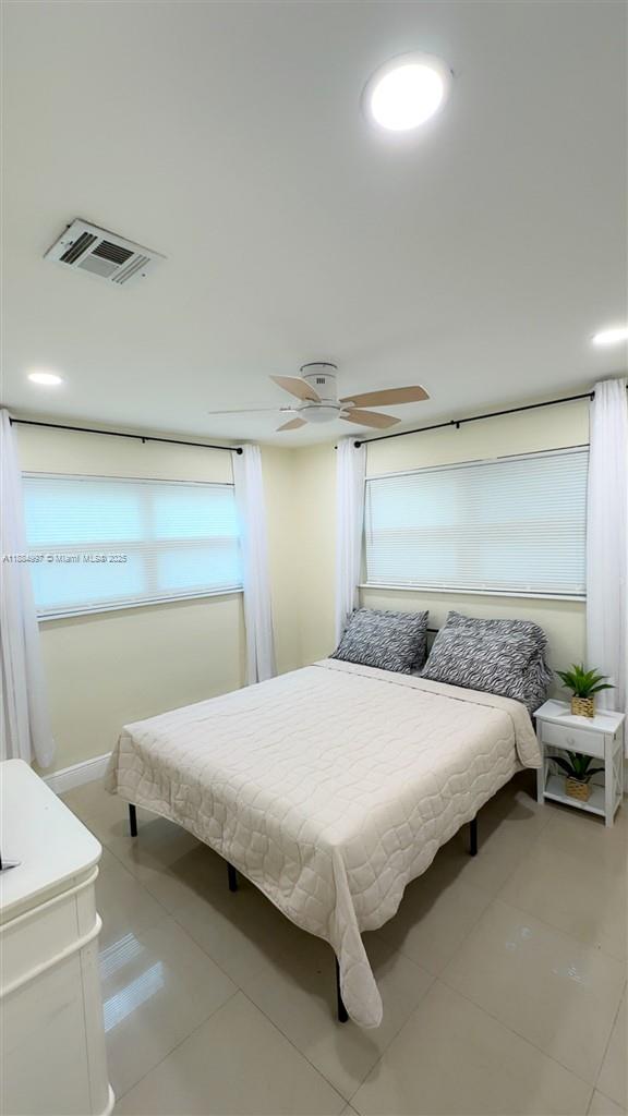 BROWARD HEIGHTS - Residential