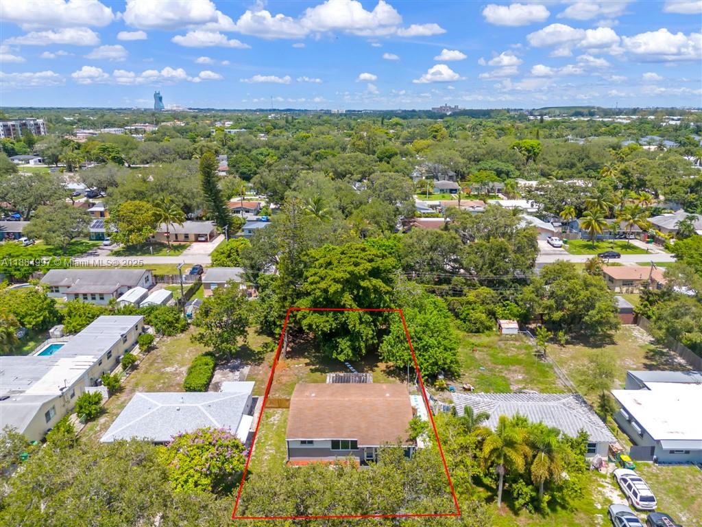 BROWARD HEIGHTS - Residential