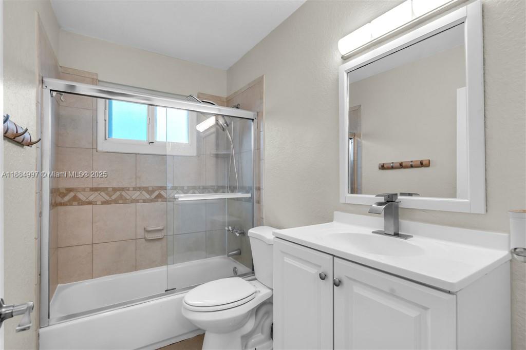BROWARD HEIGHTS - Residential
