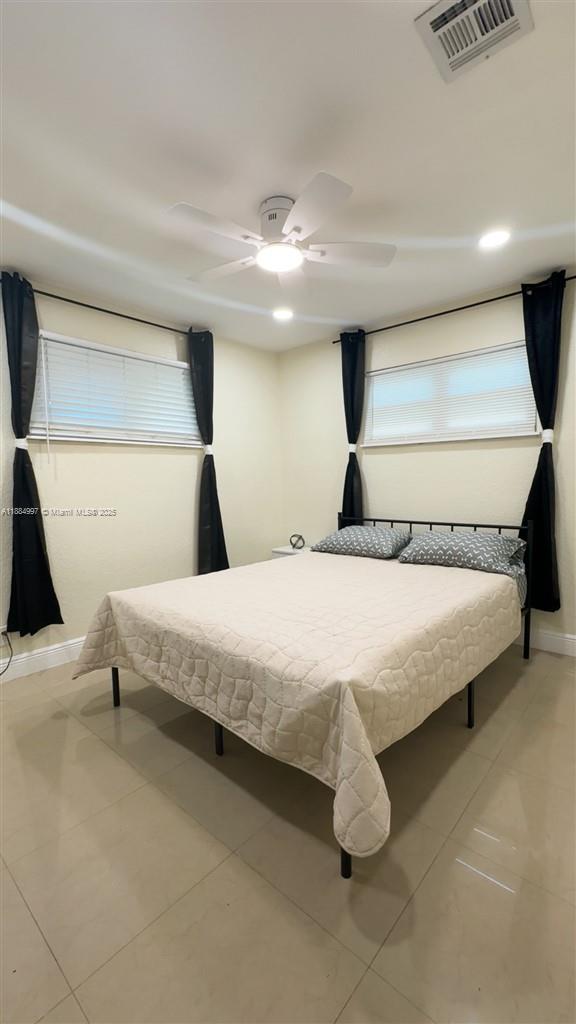 BROWARD HEIGHTS - Residential