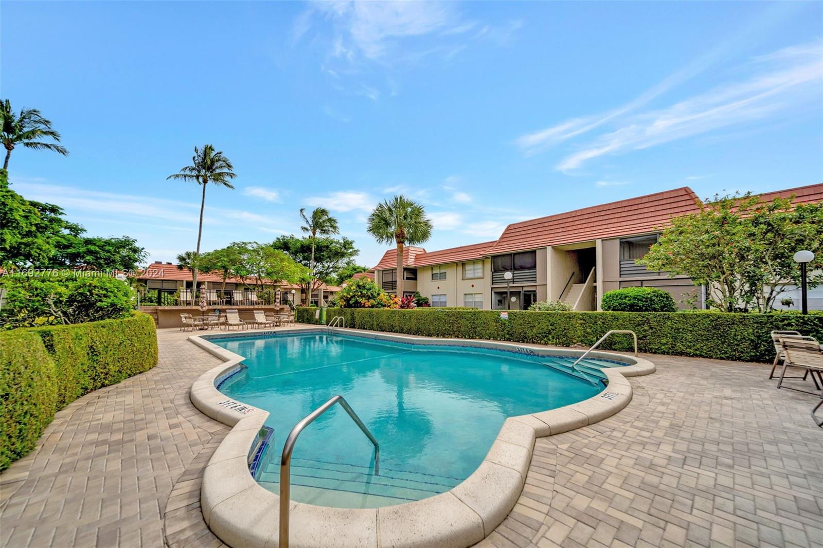 BOCA LINDA CONDO - Residential