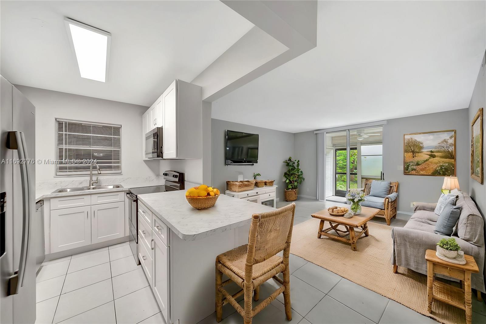BOCA LINDA CONDO - Residential
