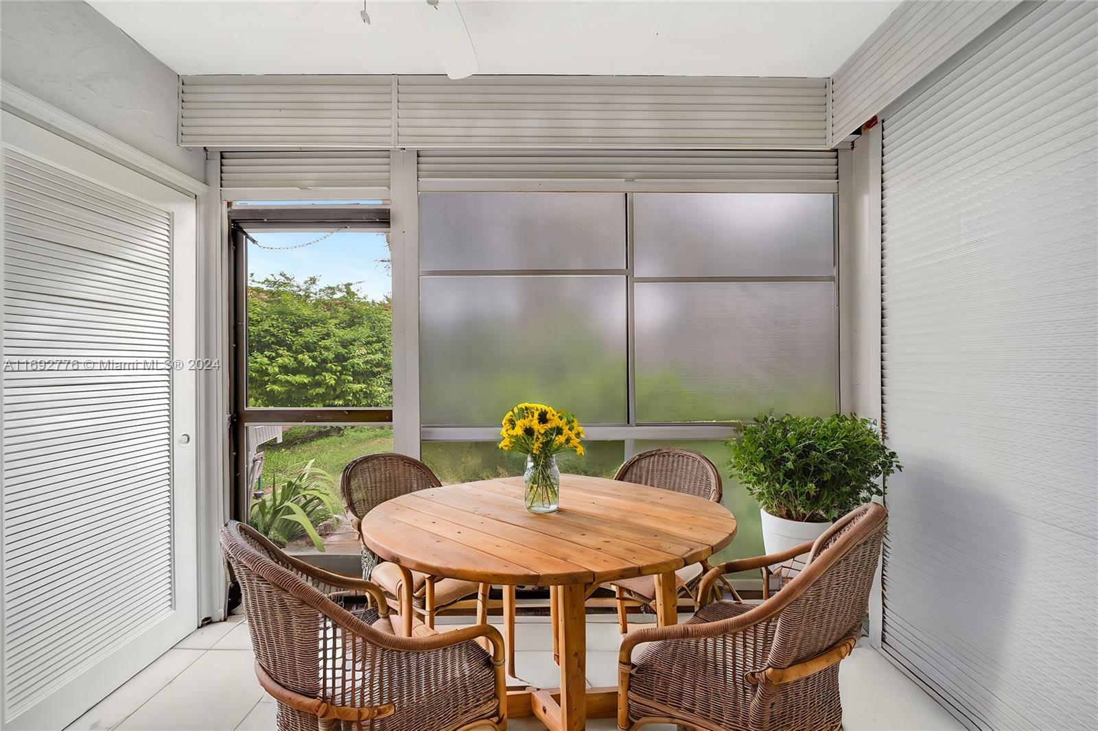 BOCA LINDA CONDO - Residential
