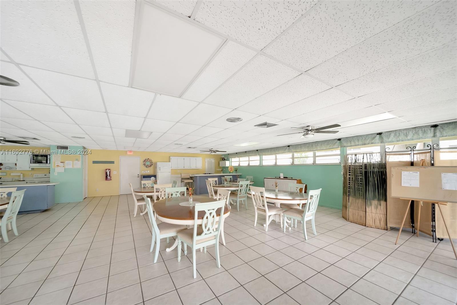 BOCA LINDA CONDO - Residential