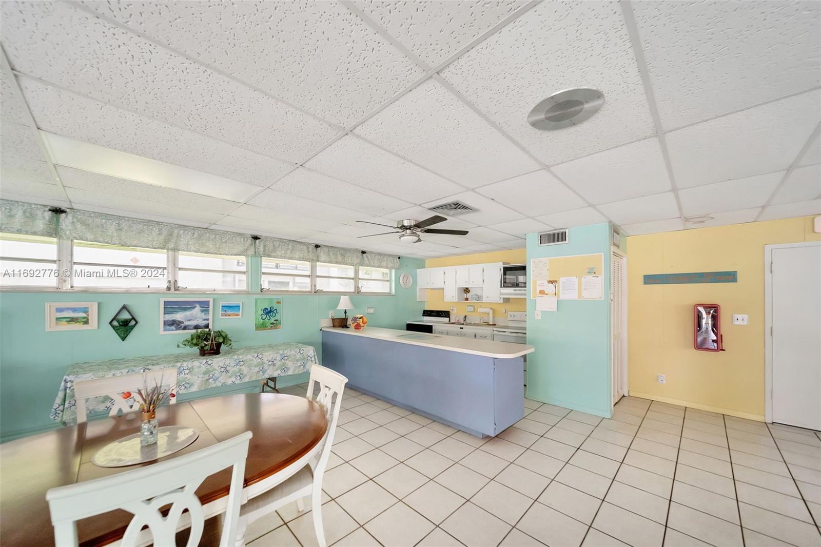 BOCA LINDA CONDO - Residential