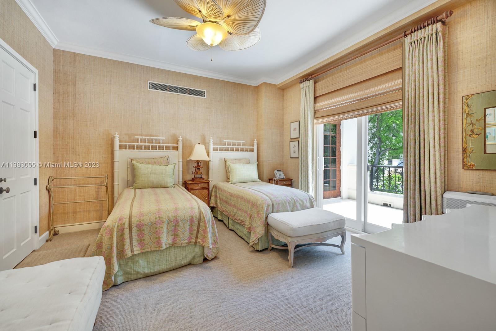 HARBORVIEW AT FISHER ISLA - Residential