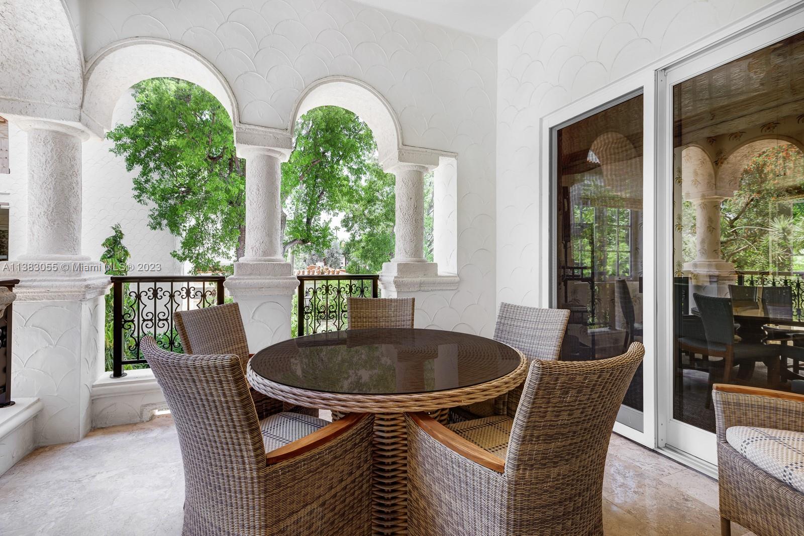 HARBORVIEW AT FISHER ISLA - Residential