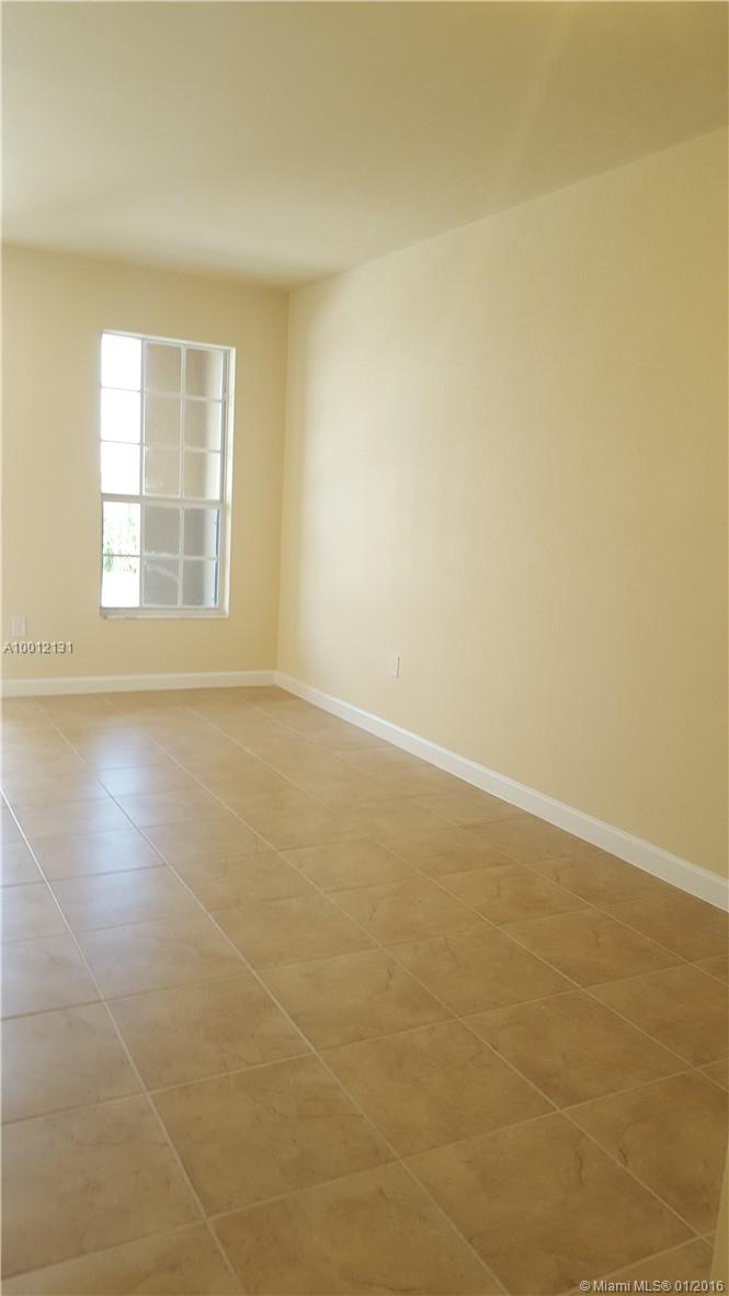 KENDALL SQUARE - Residential Lease