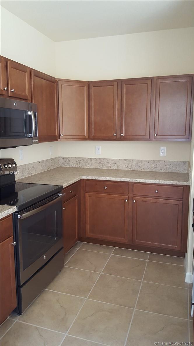 KENDALL SQUARE - Residential Lease