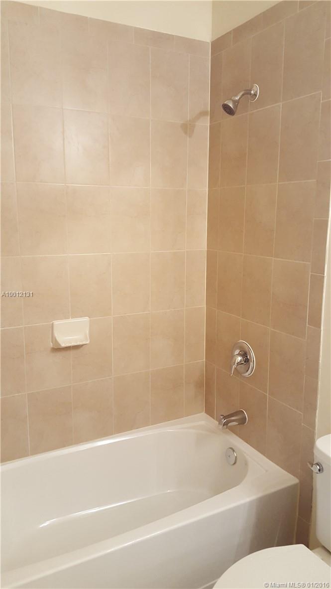 KENDALL SQUARE - Residential Lease