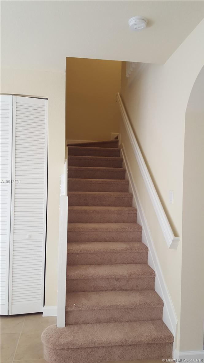 KENDALL SQUARE - Residential Lease