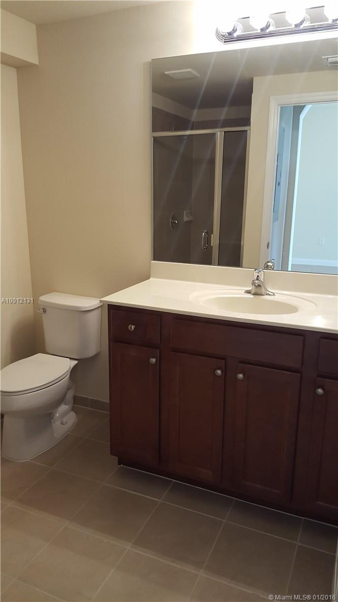 KENDALL SQUARE - Residential Lease