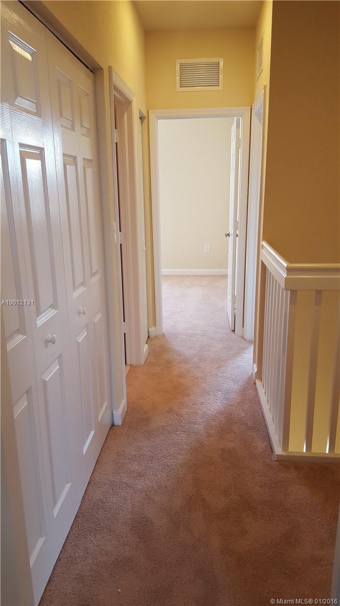 KENDALL SQUARE - Residential Lease