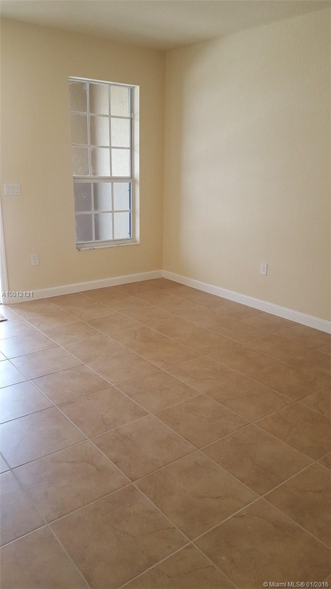 KENDALL SQUARE - Residential Lease