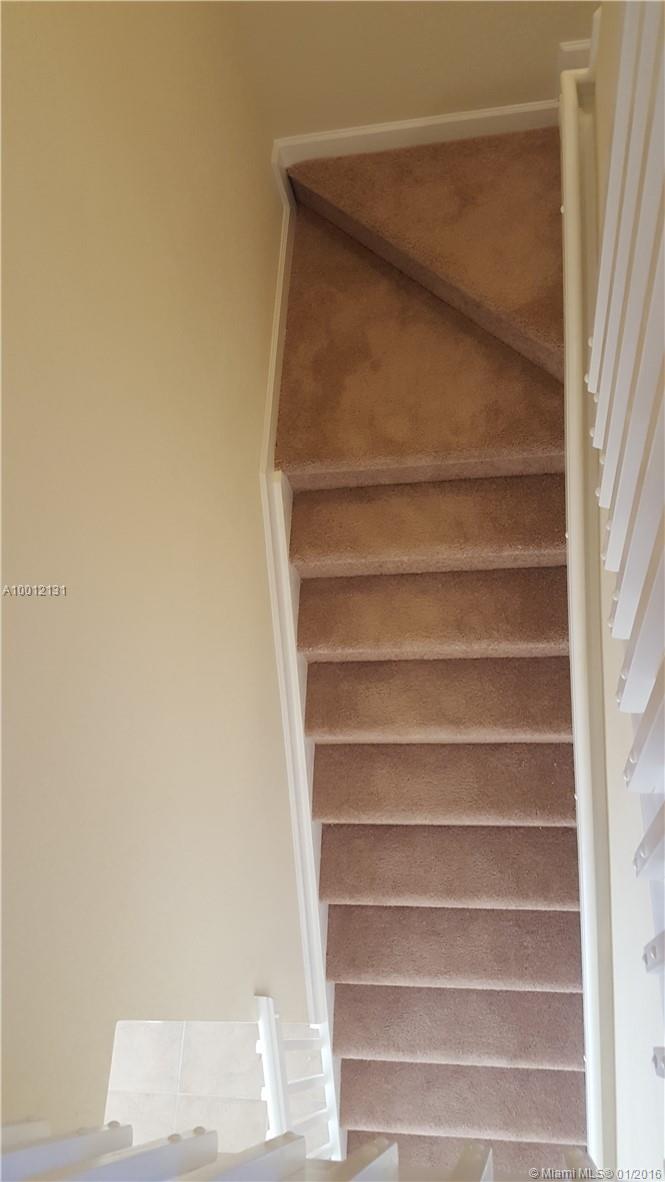 KENDALL SQUARE - Residential Lease