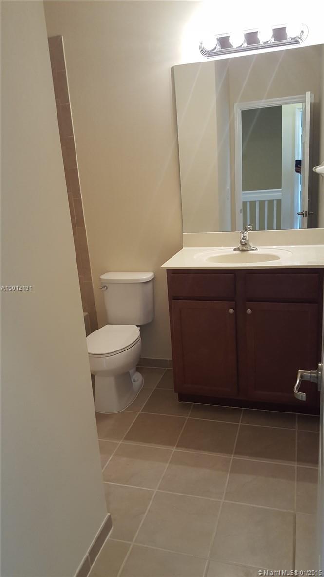 KENDALL SQUARE - Residential Lease