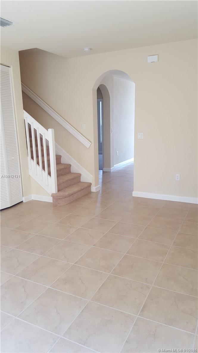 KENDALL SQUARE - Residential Lease