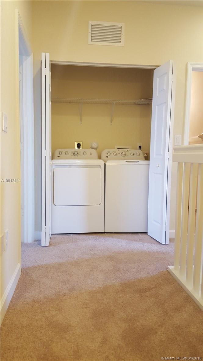 KENDALL SQUARE - Residential Lease