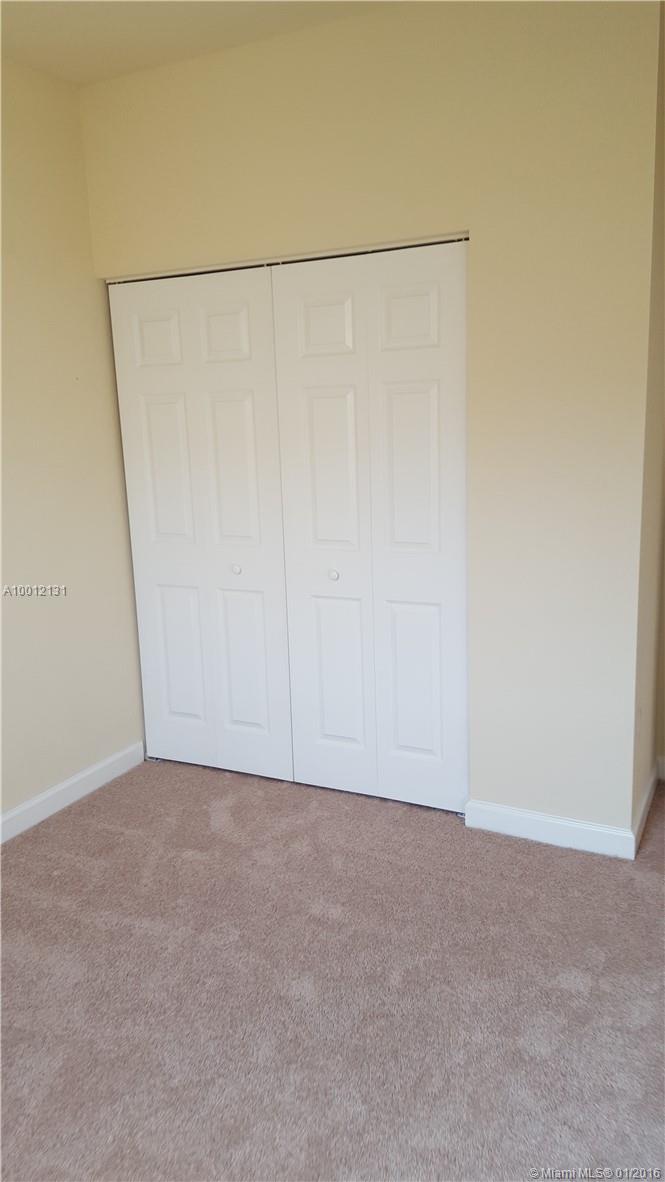 KENDALL SQUARE - Residential Lease