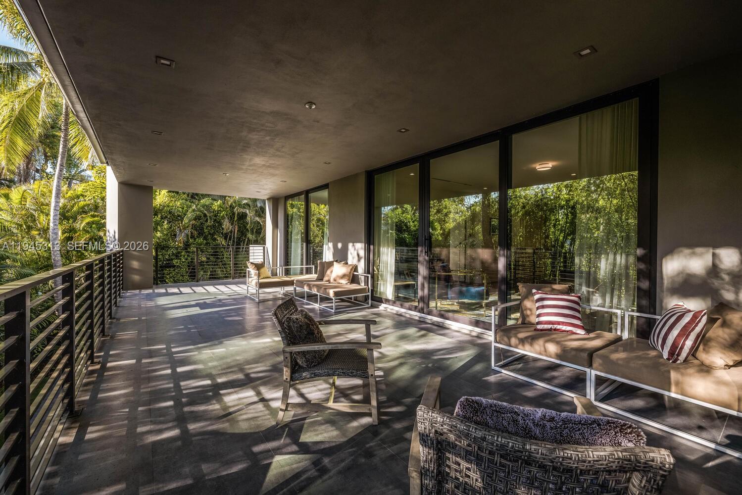 JOHN T PEACOCK EST - Residential