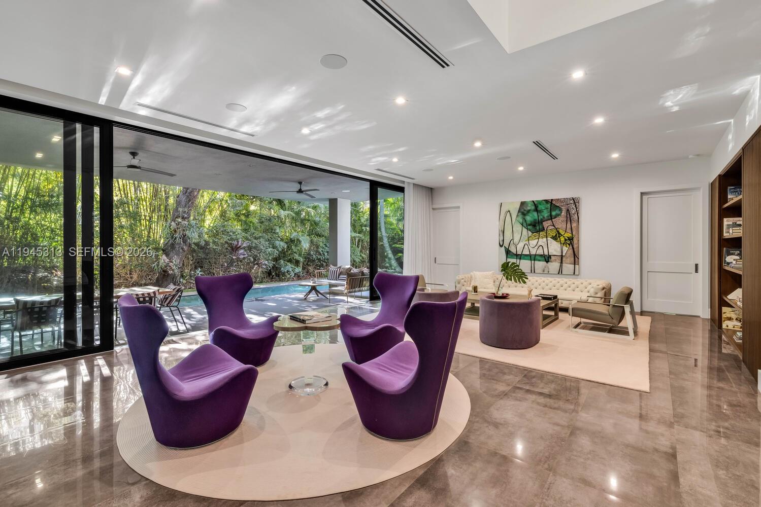 JOHN T PEACOCK EST - Residential