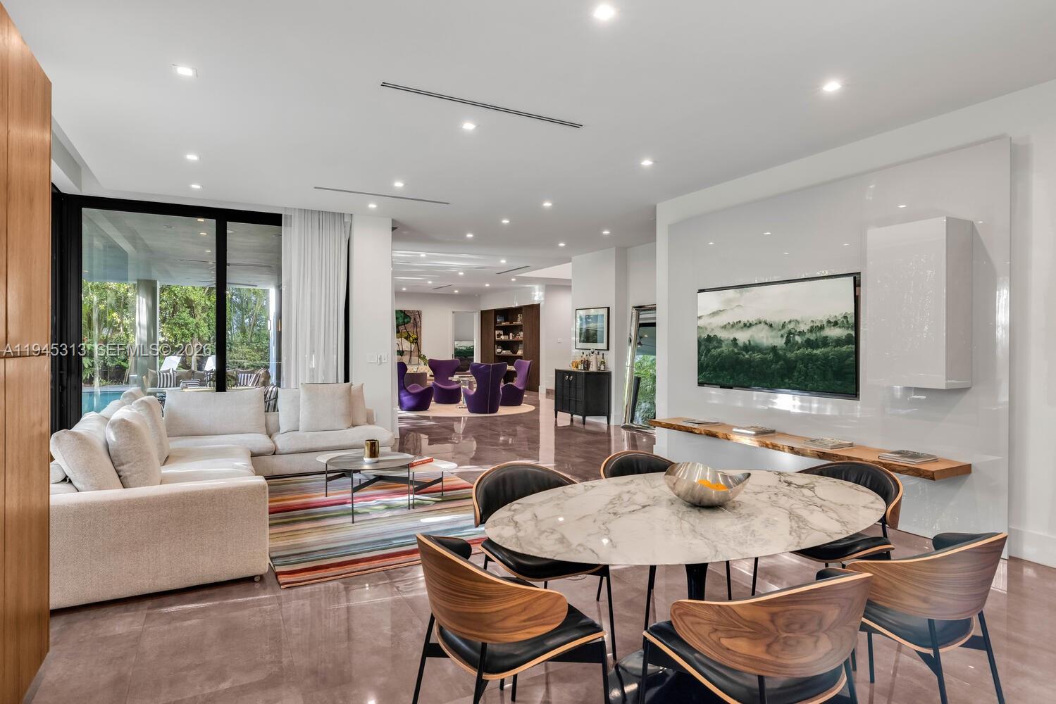 JOHN T PEACOCK EST - Residential